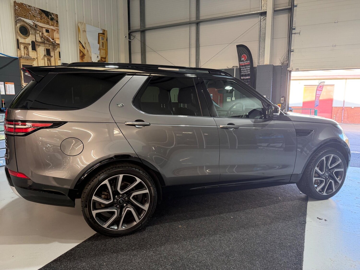 Used Land Rover Discovery 2019 for sale - 78141464: Photo 48