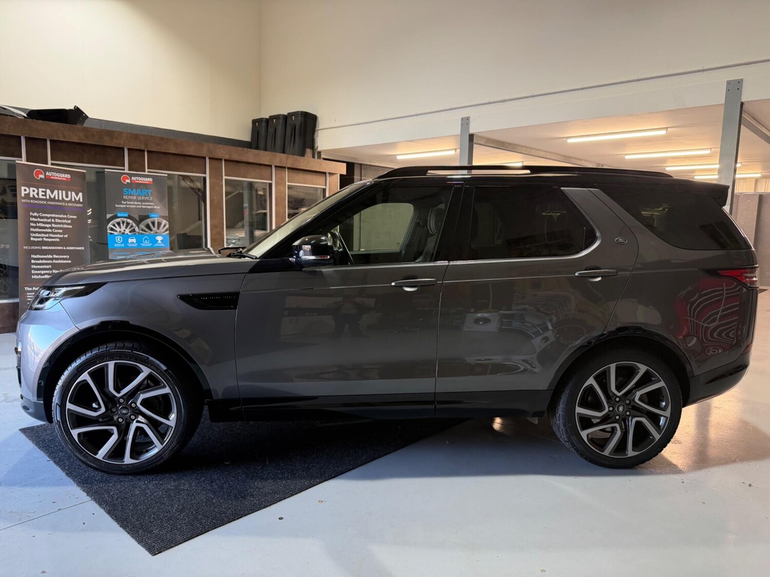 Used Land Rover Discovery 2019 for sale - 78141464: Photo 6