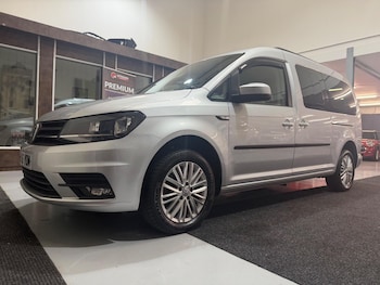Used Volkswagen Caddy Maxi Life 2016 for sale - 78362821: Photo
