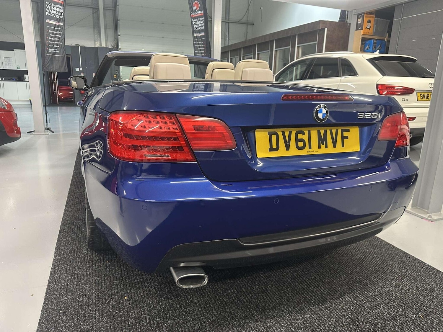 Used BMW 3 Series 2011 for sale - 76926449: Photo 14