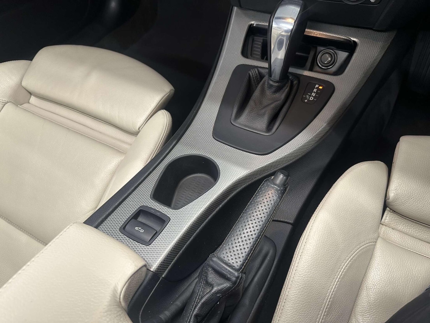 Used BMW 3 Series 2011 for sale - 76926449: Photo 21