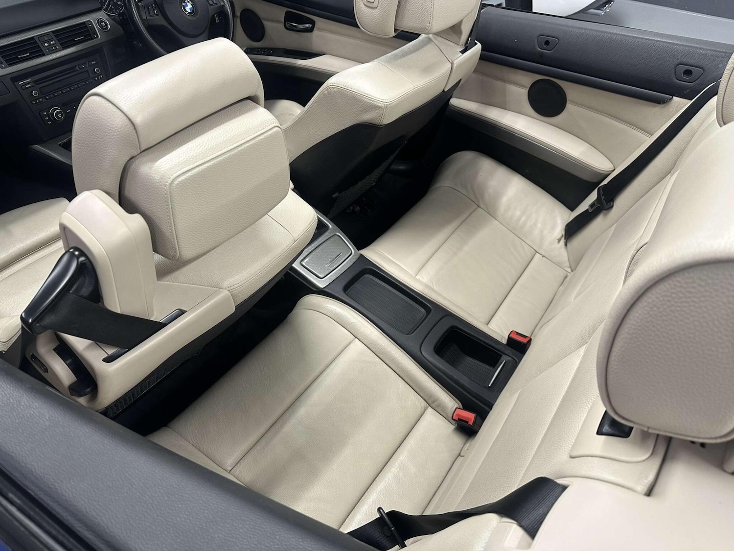 Used BMW 3 Series 2011 for sale - 76926449: Photo 24