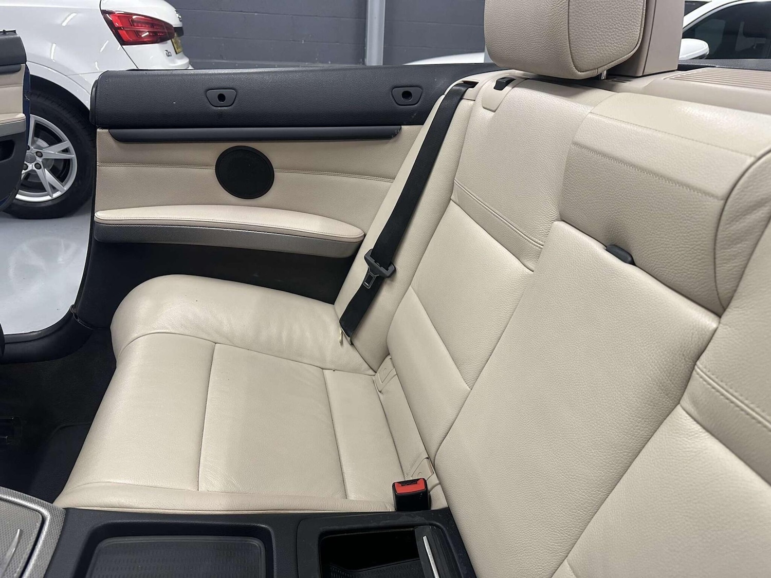 Used BMW 3 Series 2011 for sale - 76926449: Photo 28