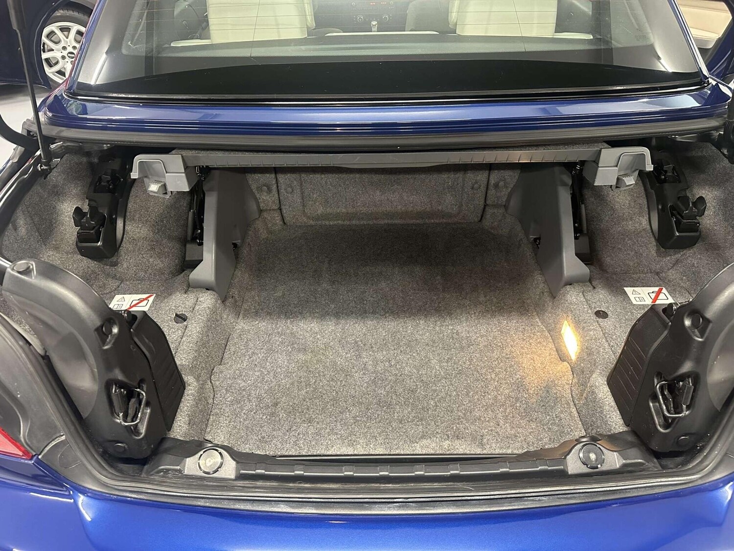 Used BMW 3 Series 2011 for sale - 76926449: Photo 33