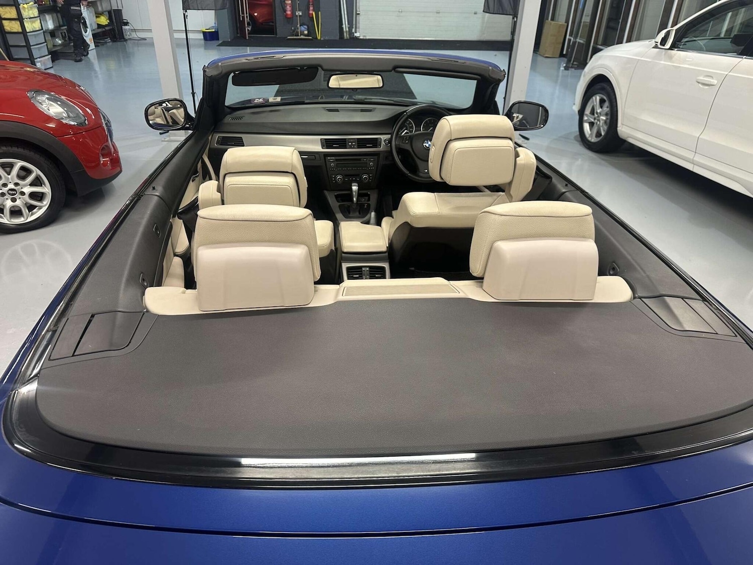 Used BMW 3 Series 2011 for sale - 76926449: Photo 40