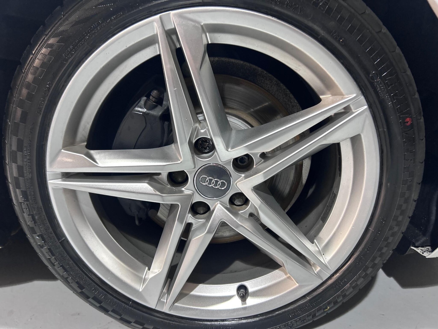 Used Audi A4 2016 for sale - 76925942: Photo 30