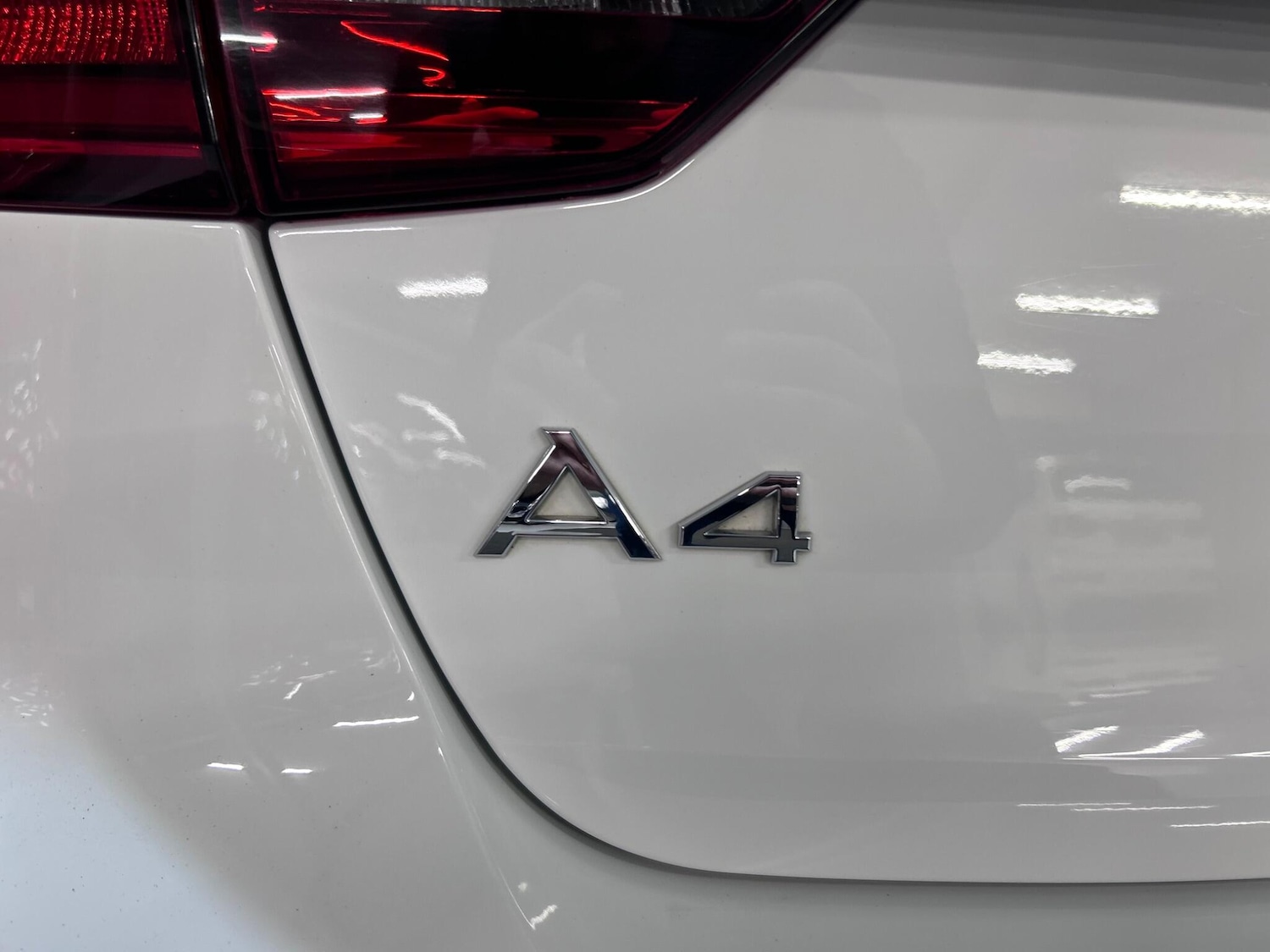 Used Audi A4 2016 for sale - 76925942: Photo 42