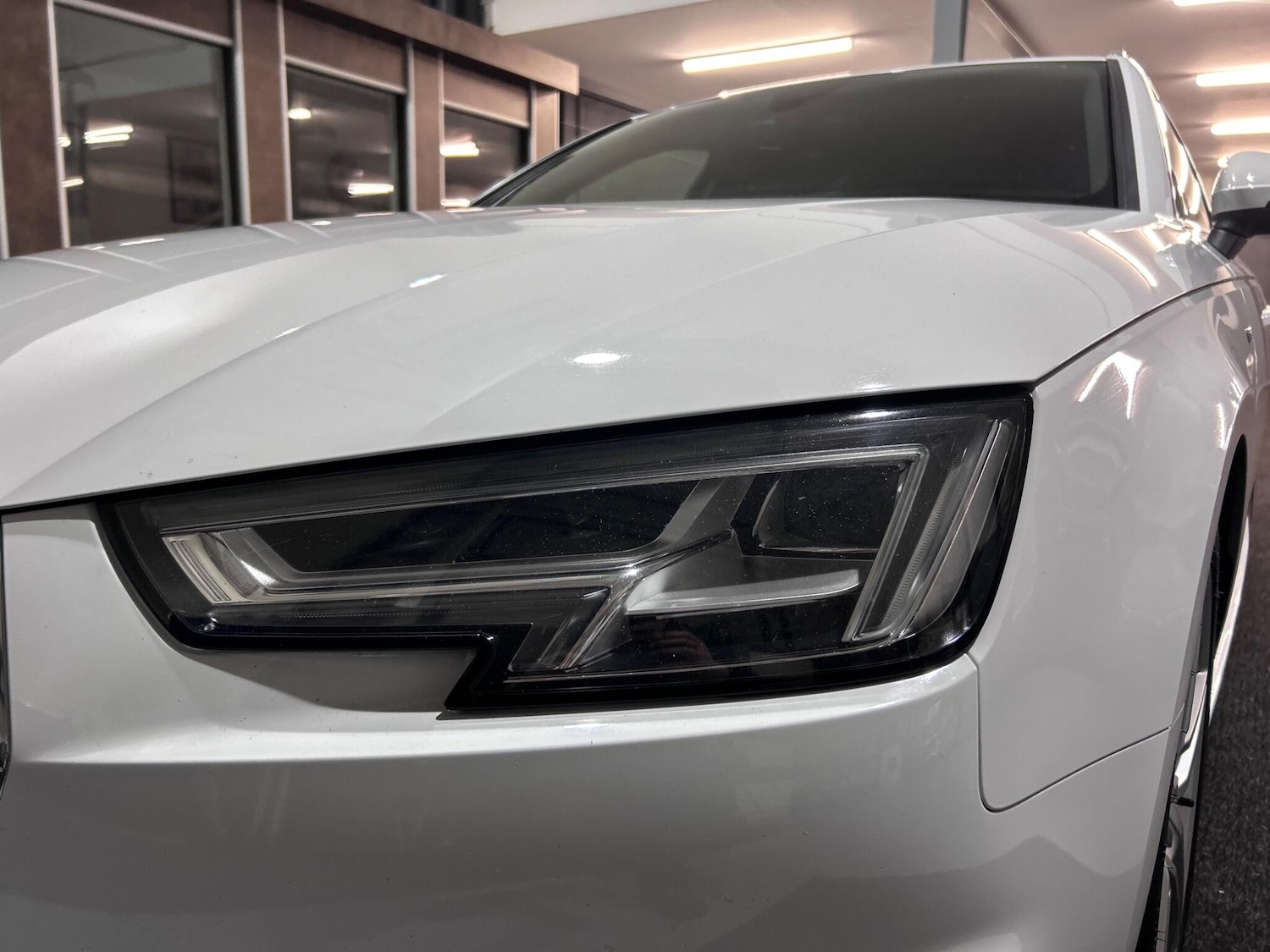 Used Audi A4 2016 for sale - 76925942: Photo 47