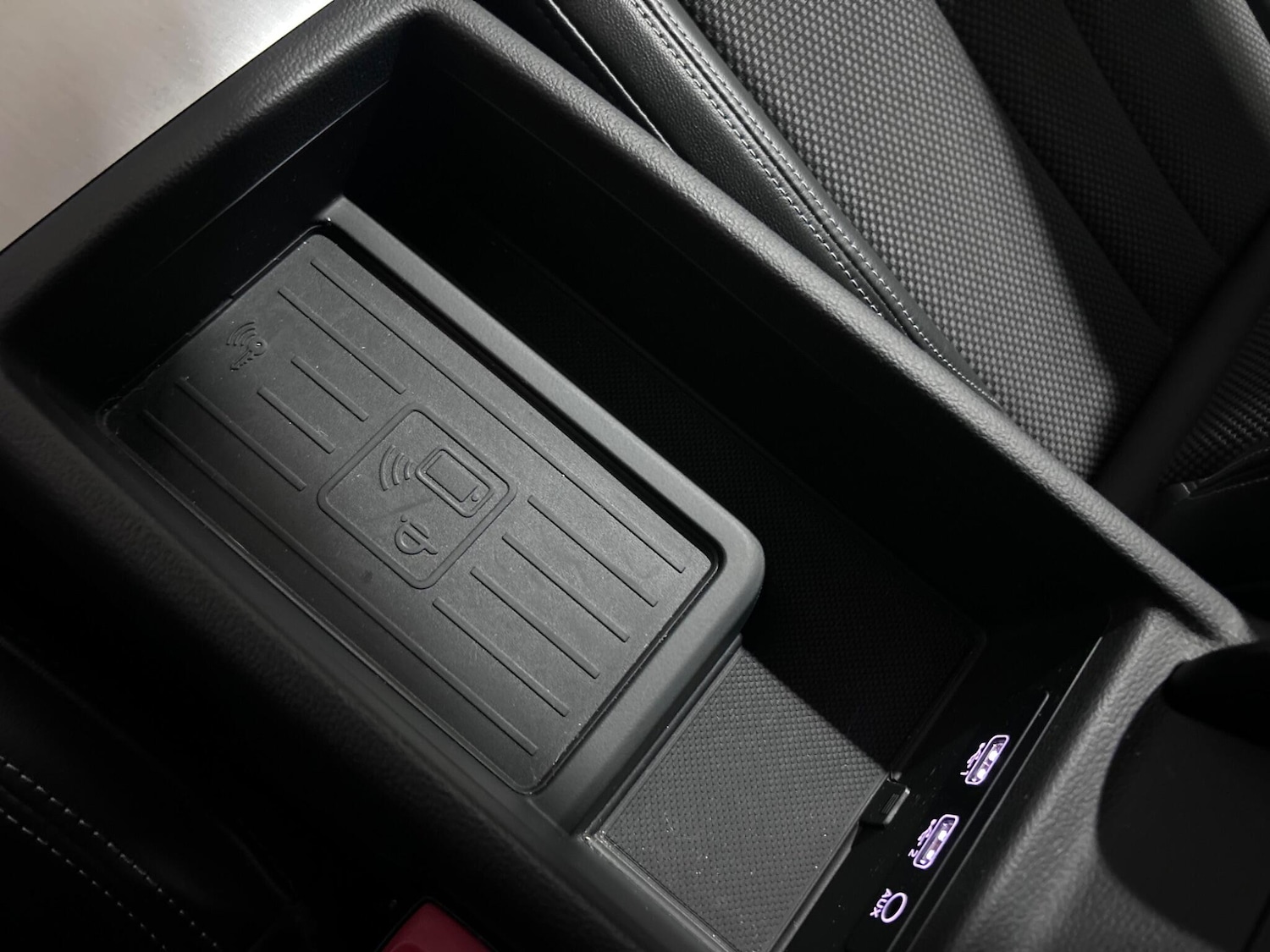 Used Audi A4 2016 for sale - 76925942: Photo 52