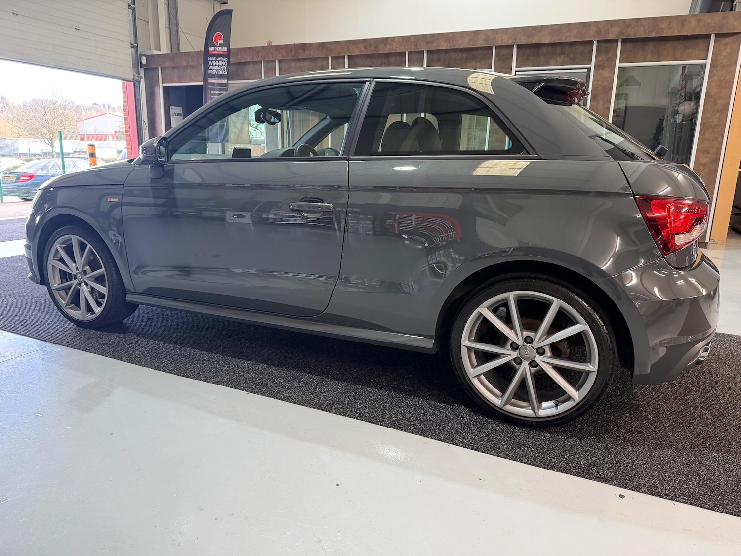 Used Audi A1 for sale - 77784517: Photo 65