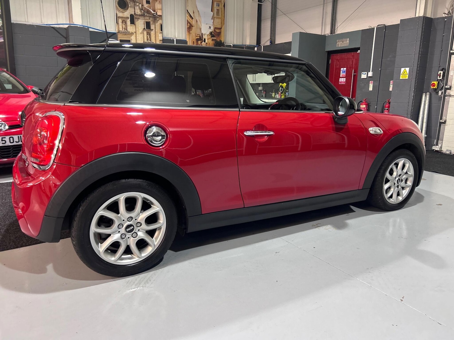 Used MINI Hatch 2016 for sale - 76926378: Photo 9