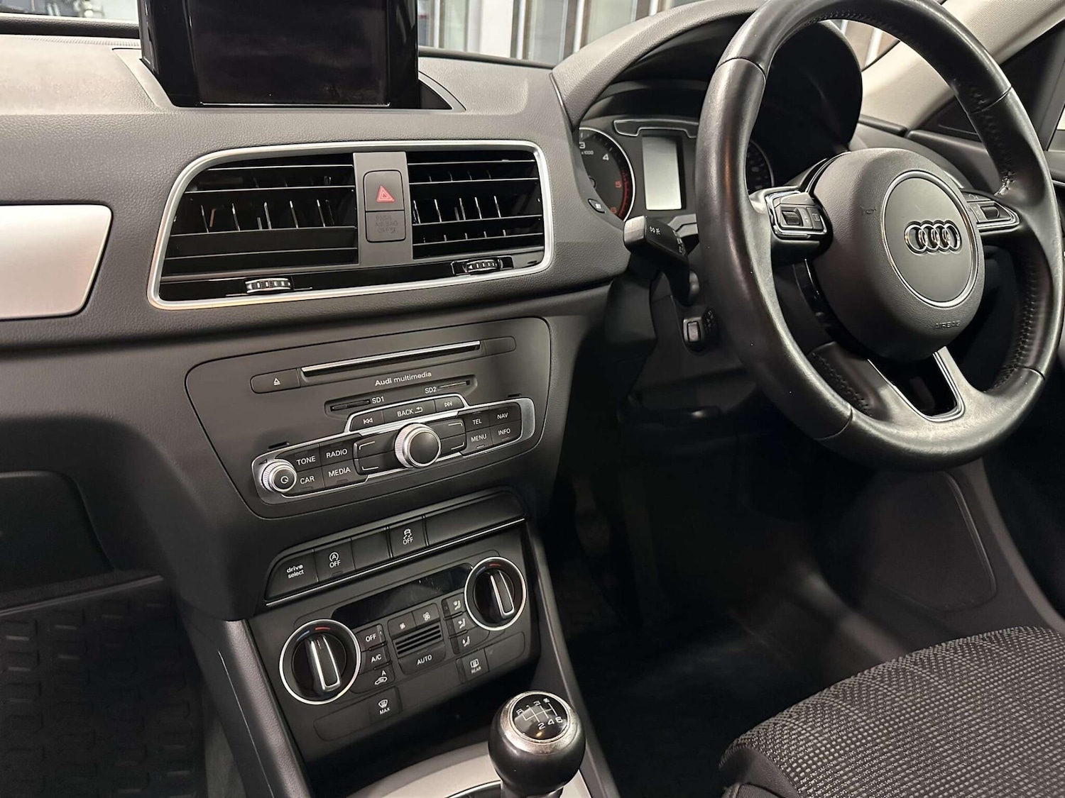 Used Audi Q3 2018 for sale - 76926212: Photo 10