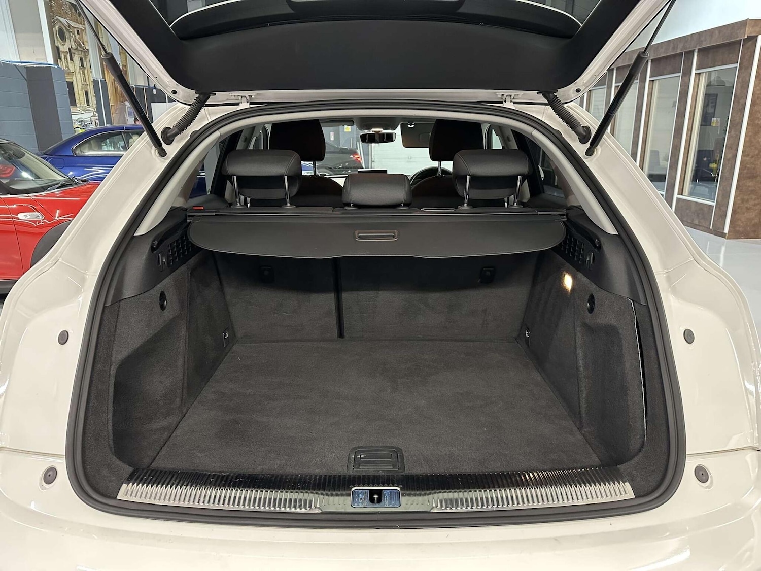 Used Audi Q3 2018 for sale - 76926212: Photo 33