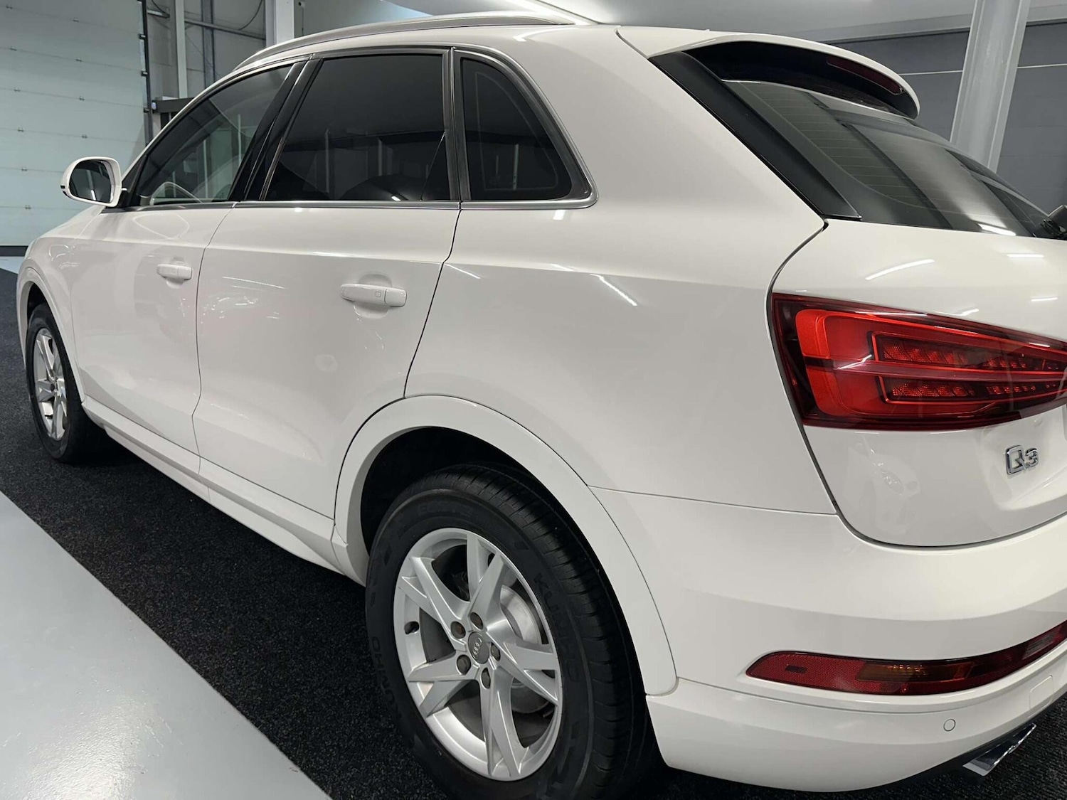 Used Audi Q3 2018 for sale - 76926212: Photo 4