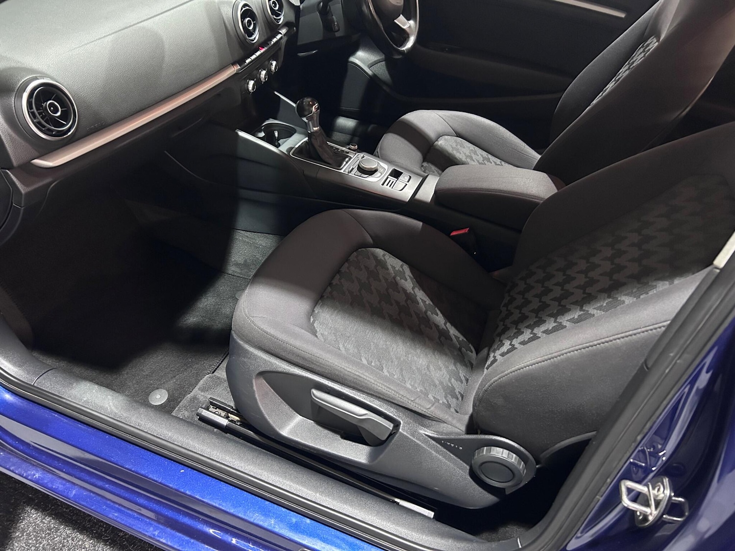 Used Audi A3 2015 for sale - 77411207: Photo 39