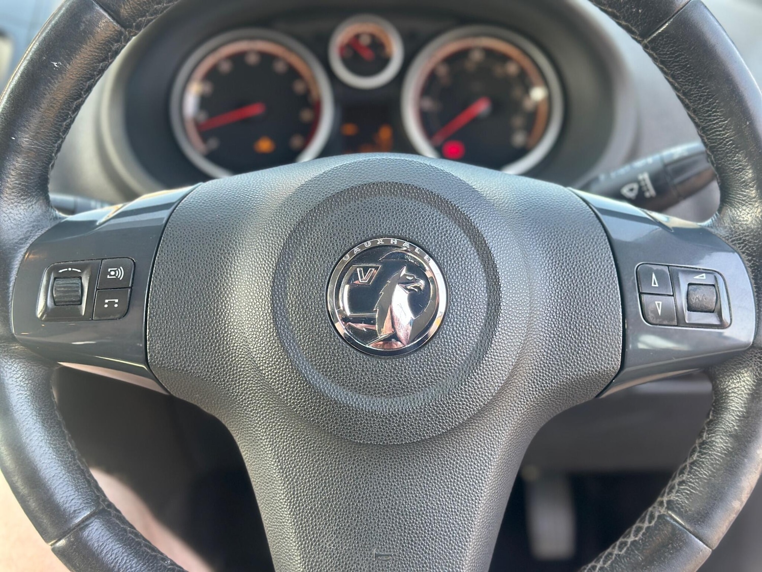 Used Vauxhall Corsa 2012 for sale - 78171234: Photo 12