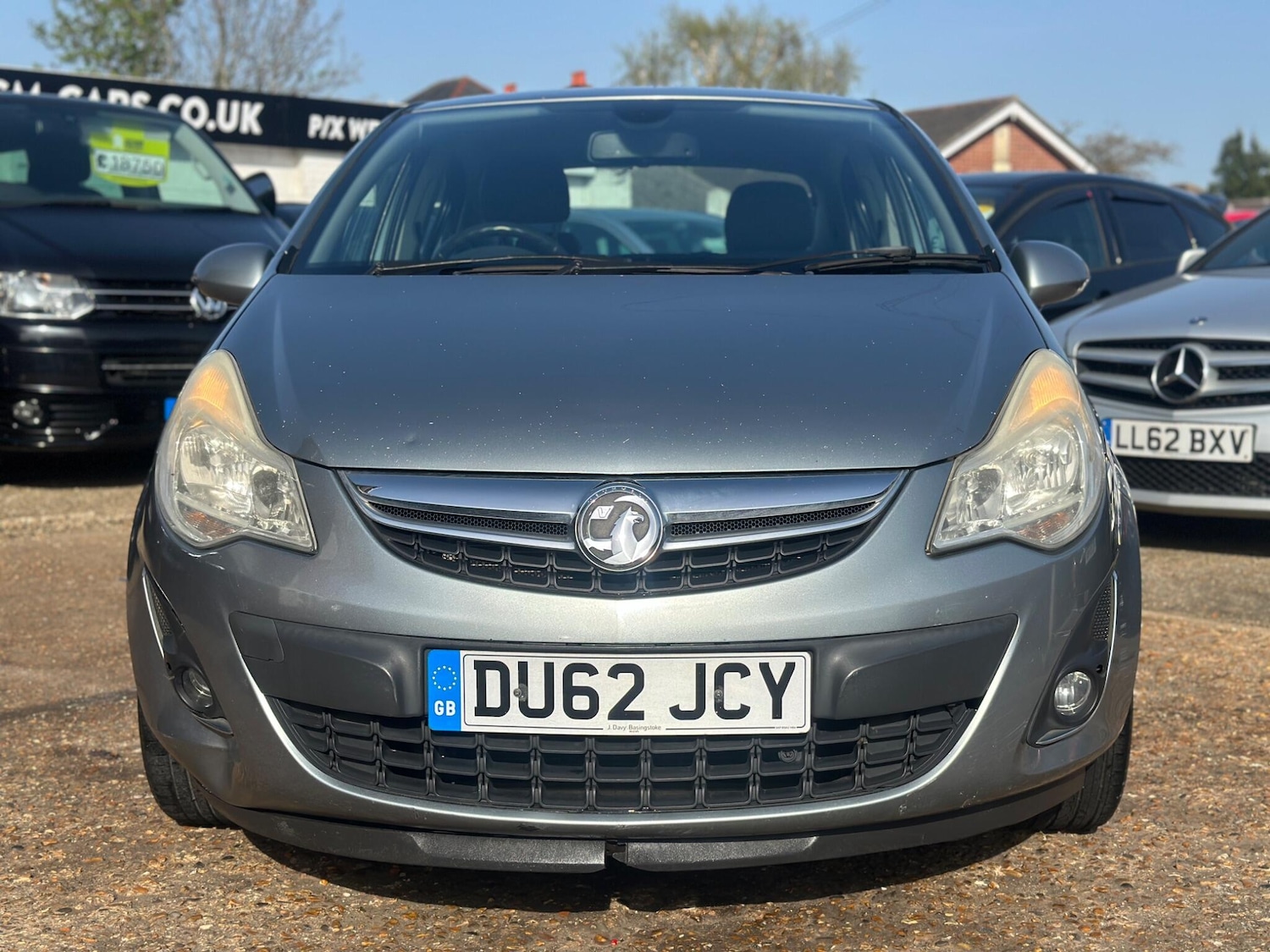Used Vauxhall Corsa 2012 for sale - 78171234: Photo 2