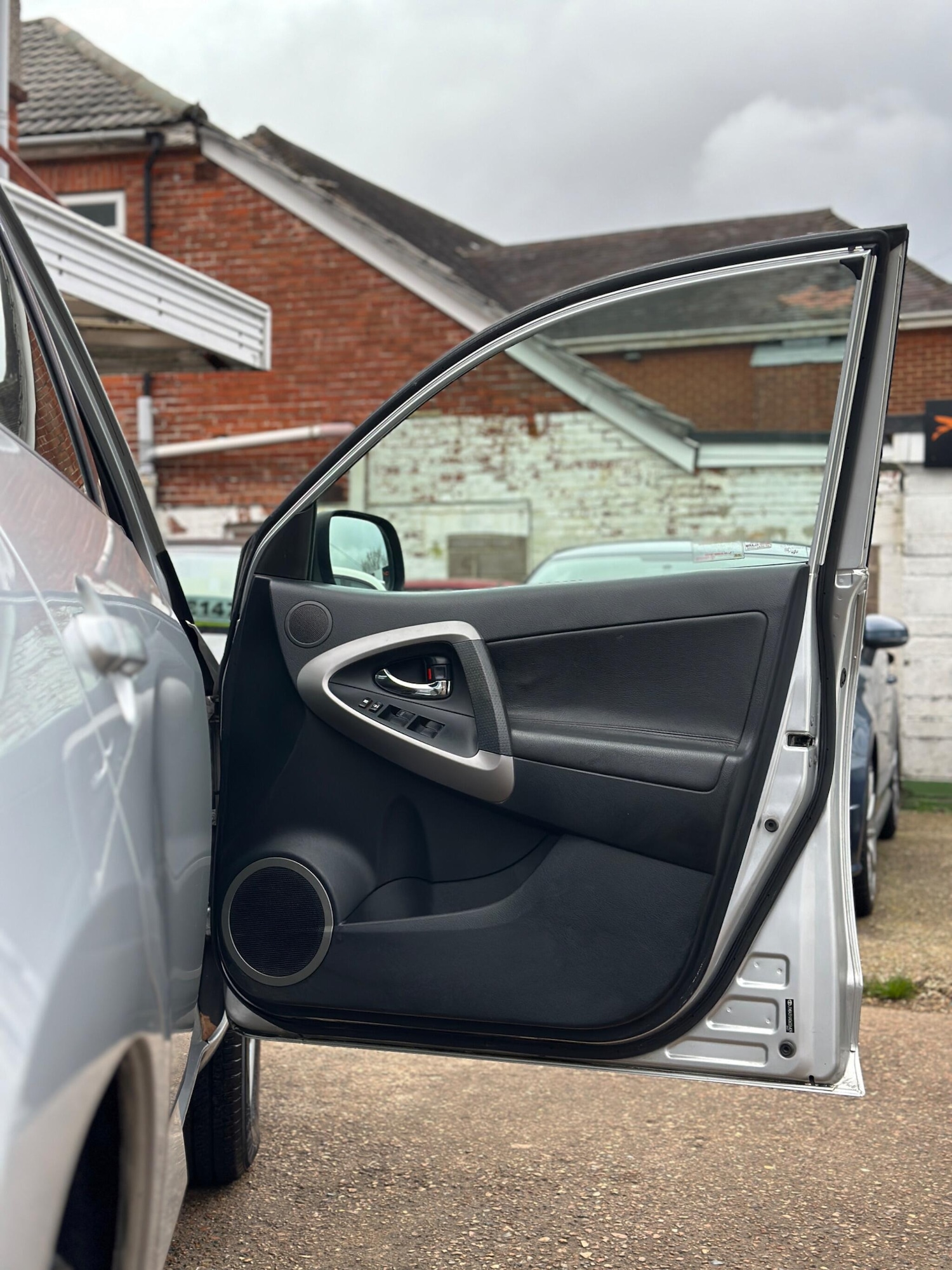 Used Toyota RAV4 for sale - 77909648: Photo 23