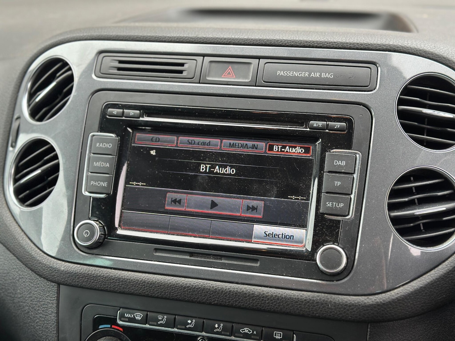 Used Volkswagen Tiguan 2012 for sale - 77613043: Photo 18