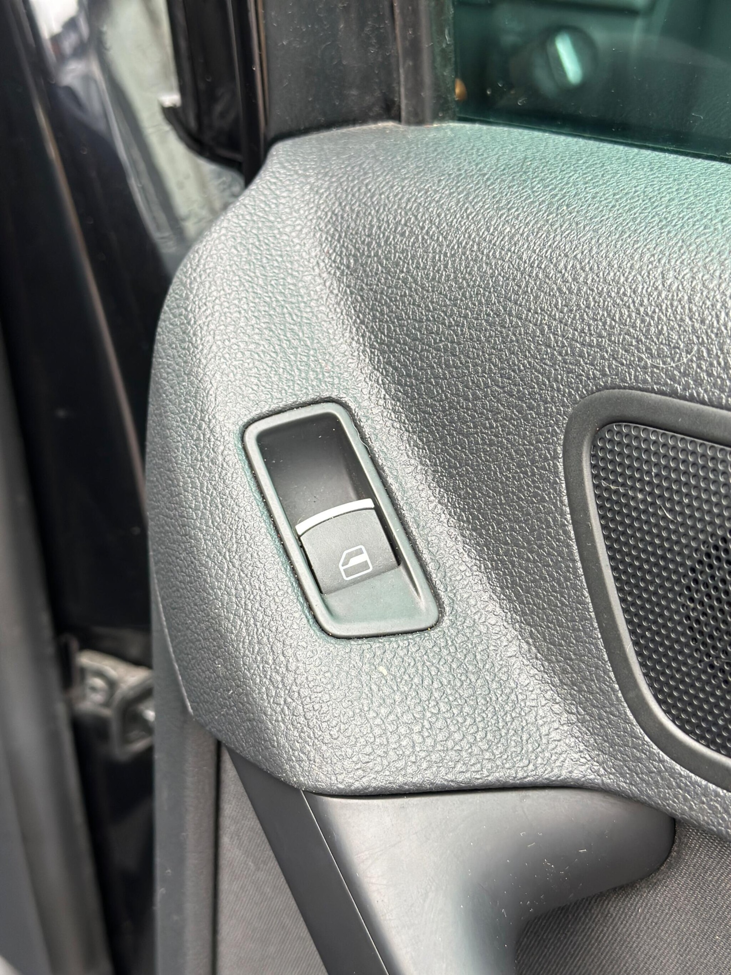 Used Volkswagen Tiguan 2012 for sale - 77613043: Photo 30