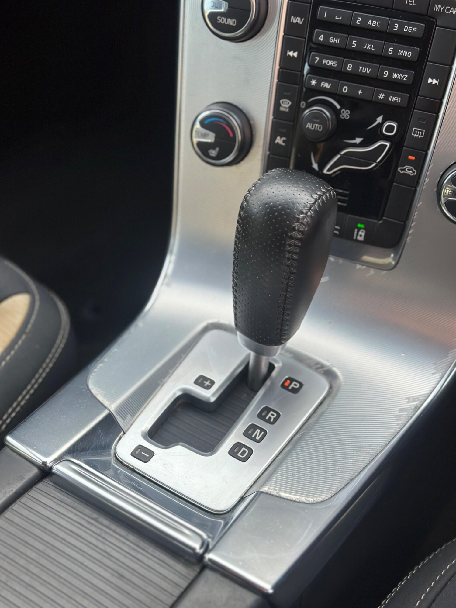 Used Volvo S60 2011 for sale - 77586381: Photo 22