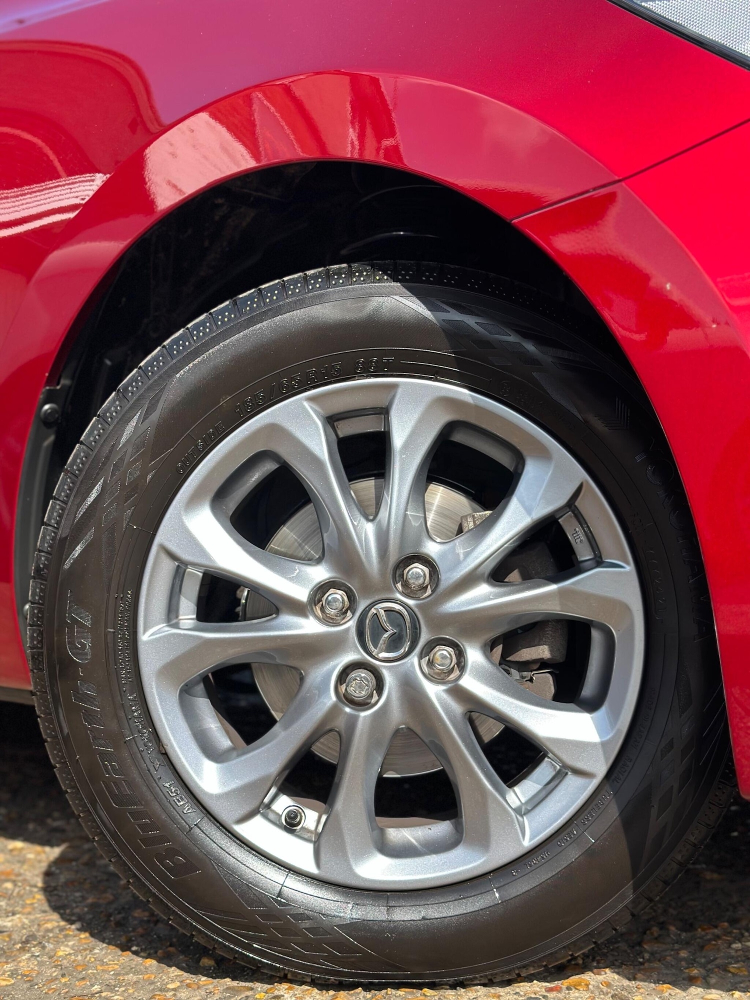 Used Mazda Mazda2 2022 for sale - 77049858: Photo 2