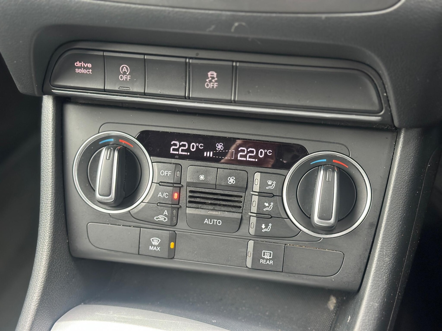 Used Audi Q3 2018 for sale - 77683939: Photo 27