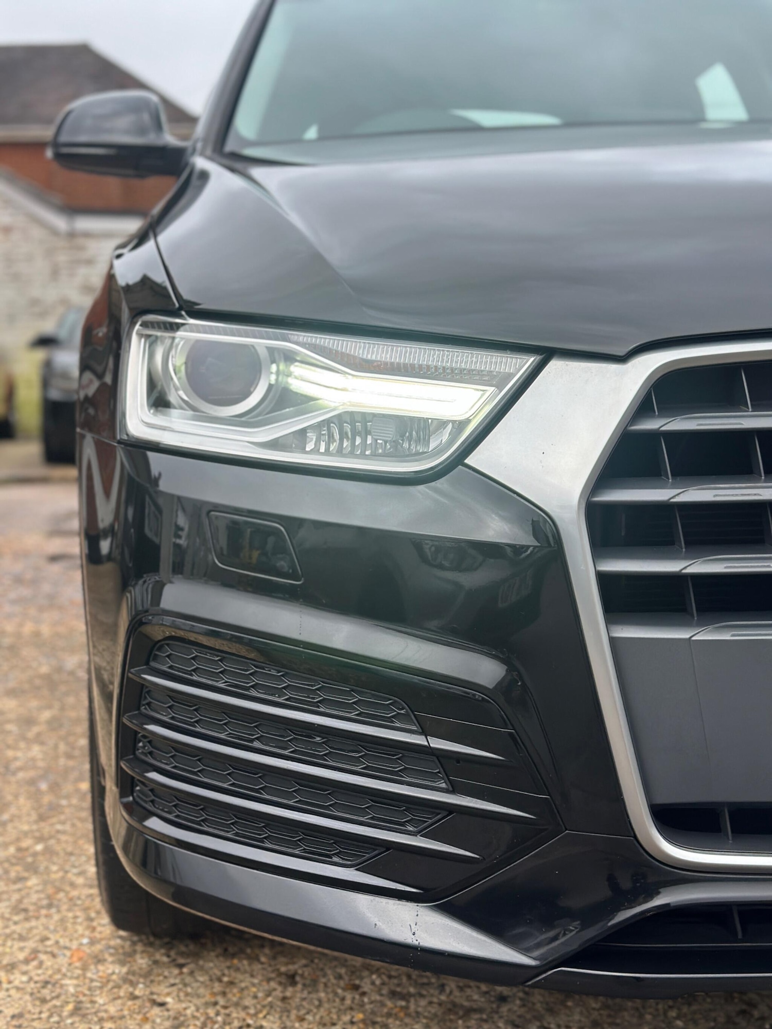 Used Audi Q3 2018 for sale - 77683939: Photo 3