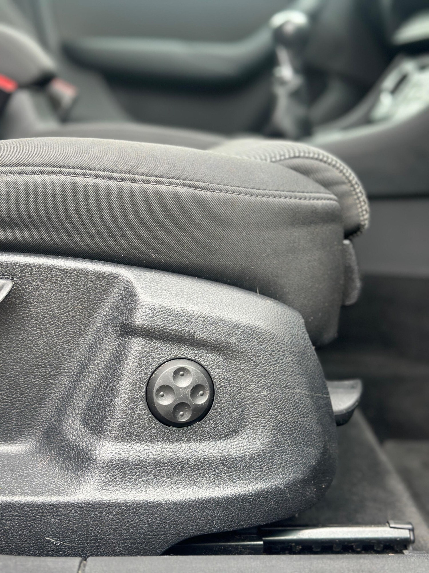 Used Audi Q3 2018 for sale - 77683939: Photo 32