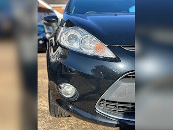 Used Ford Fiesta 2011 for sale - 77723942: Photo