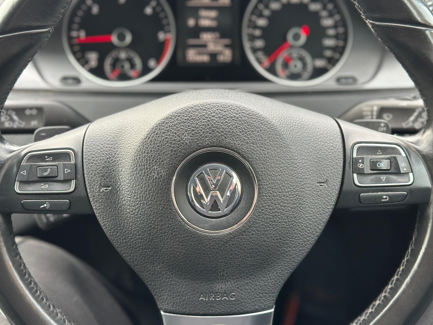 Used Volkswagen Passat 2012 for sale - 77016795: Photo 12