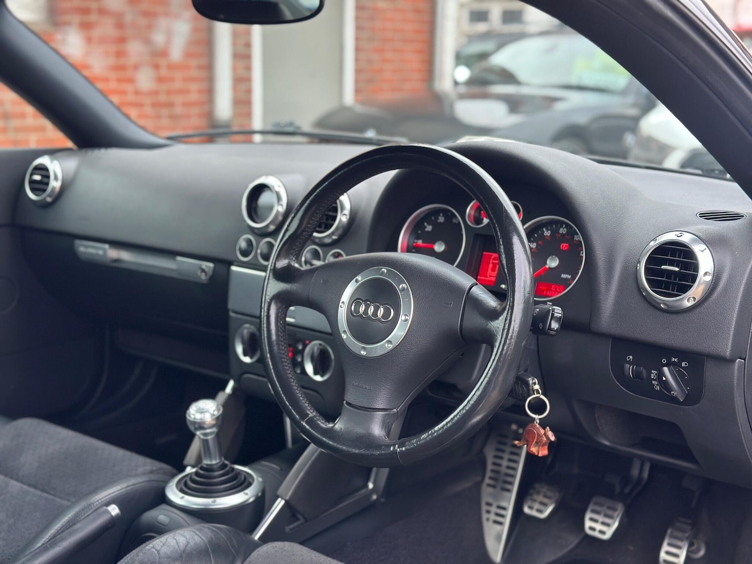 Used Audi TT 2003 for sale - 77066570: Photo 14