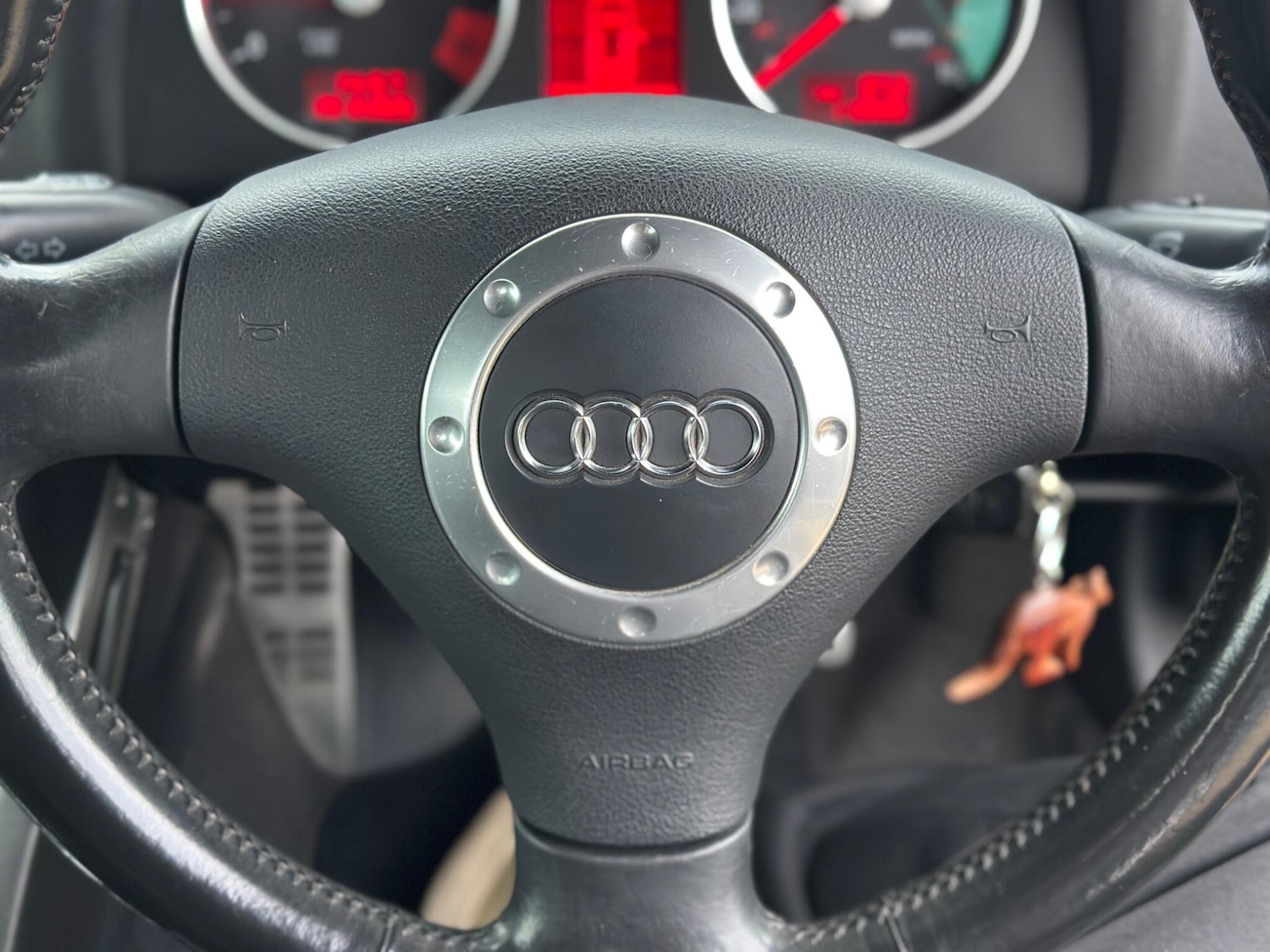 Used Audi TT 2003 for sale - 77066570: Photo 15