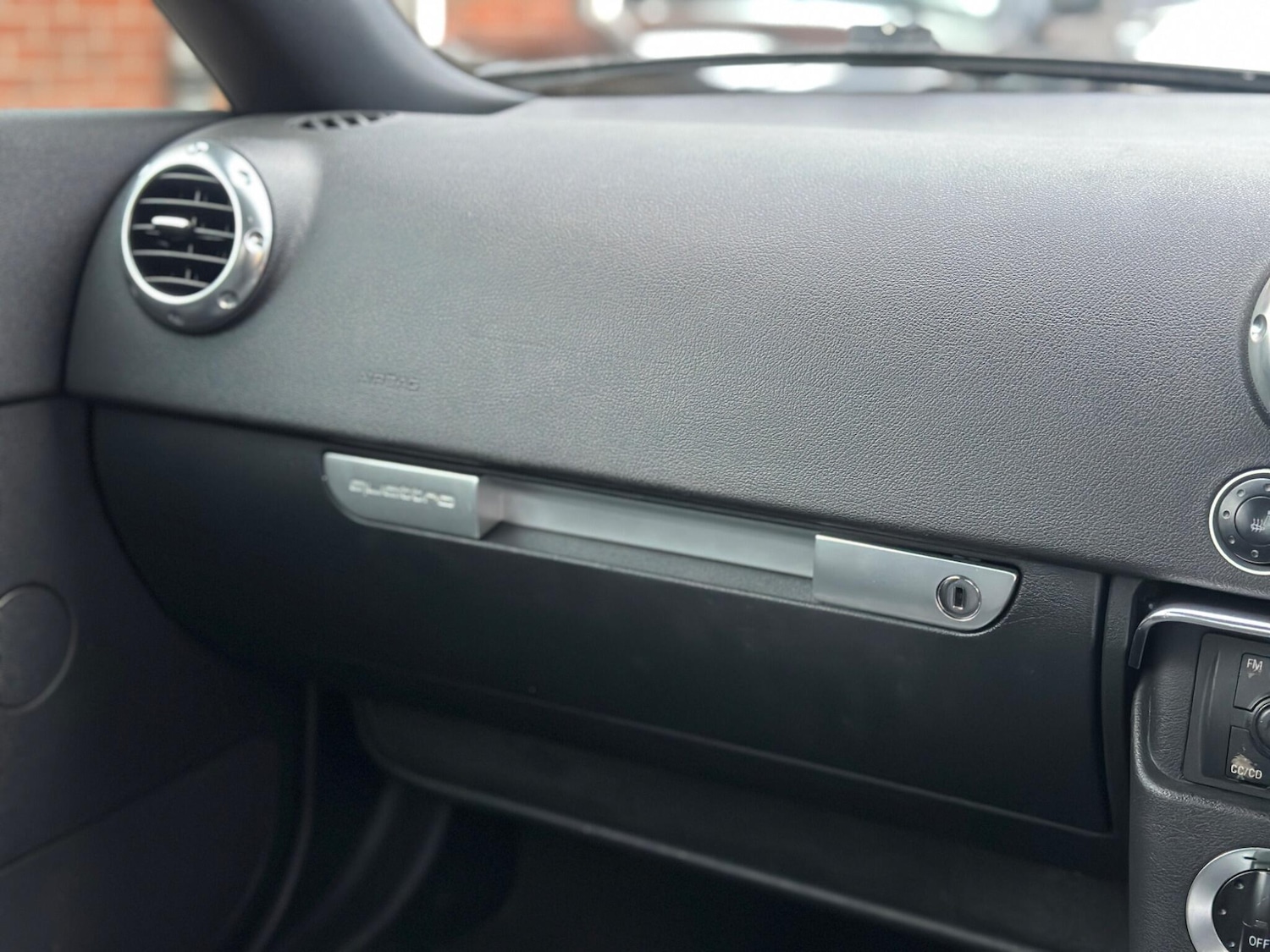 Used Audi TT 2003 for sale - 77066570: Photo 19