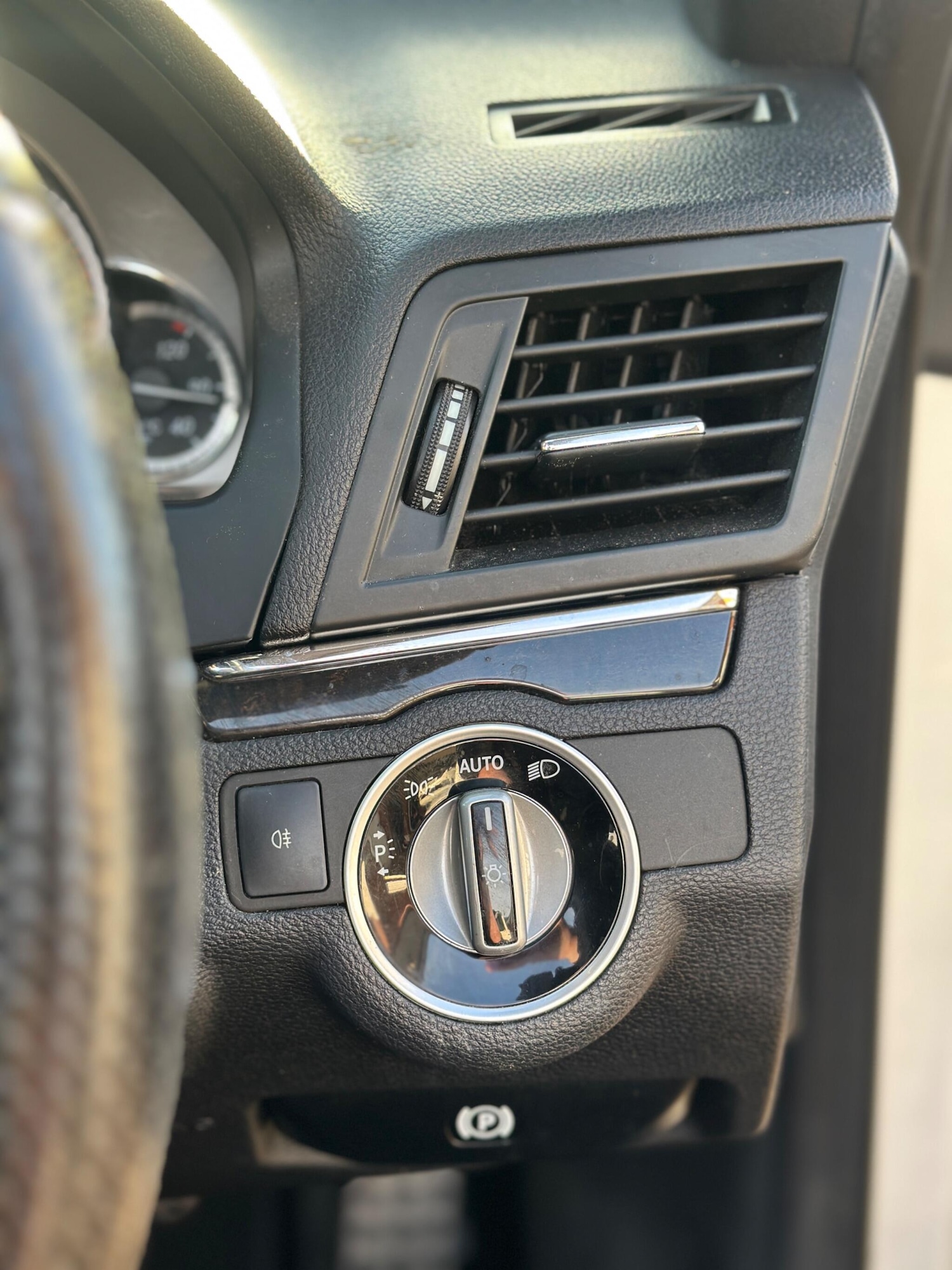 Used Mercedes-Benz E Class 2012 for sale - 77163548: Photo 14