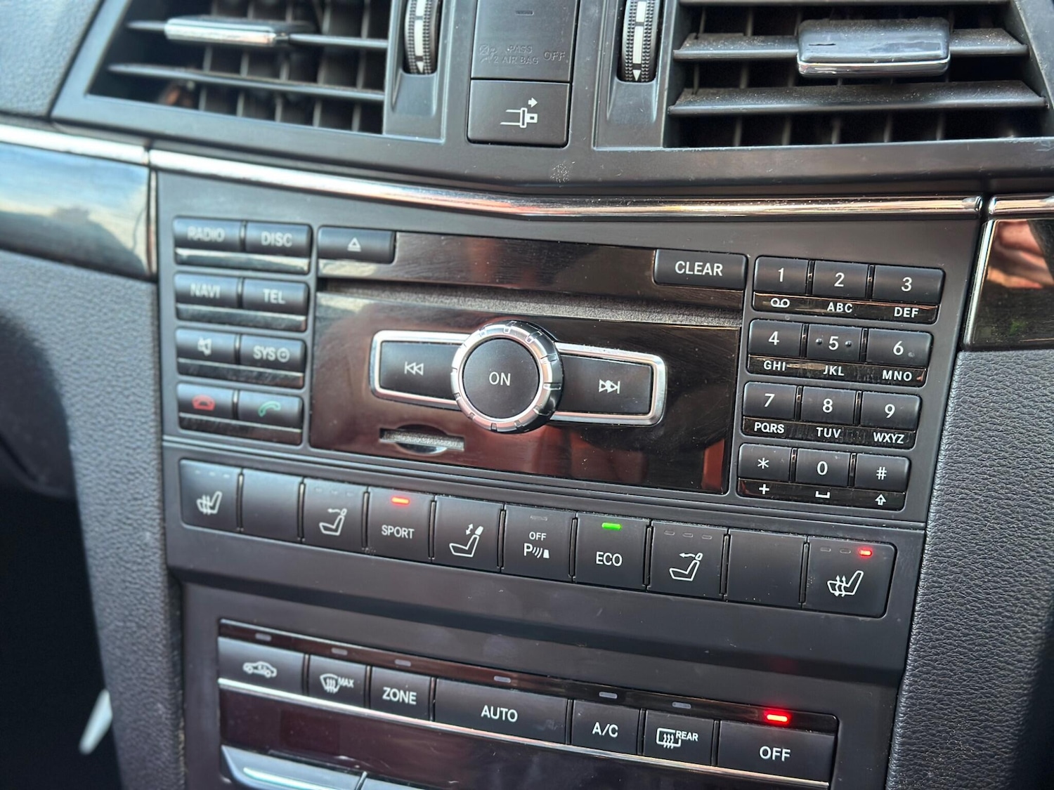 Used Mercedes-Benz E Class 2012 for sale - 77163548: Photo 18