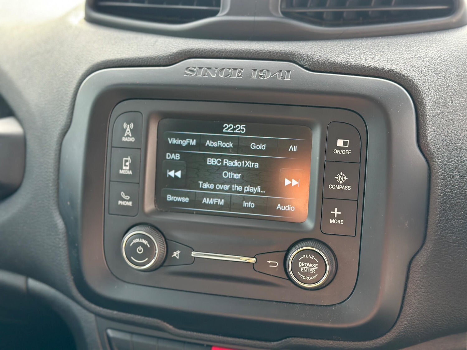 Used Jeep Renegade 2015 for sale - 77854268: Photo 17