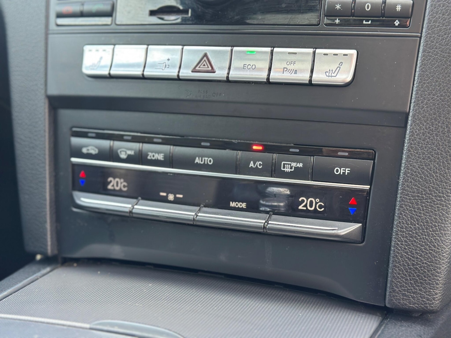 Used Mercedes-Benz E Class 2014 for sale - 76952681: Photo 22