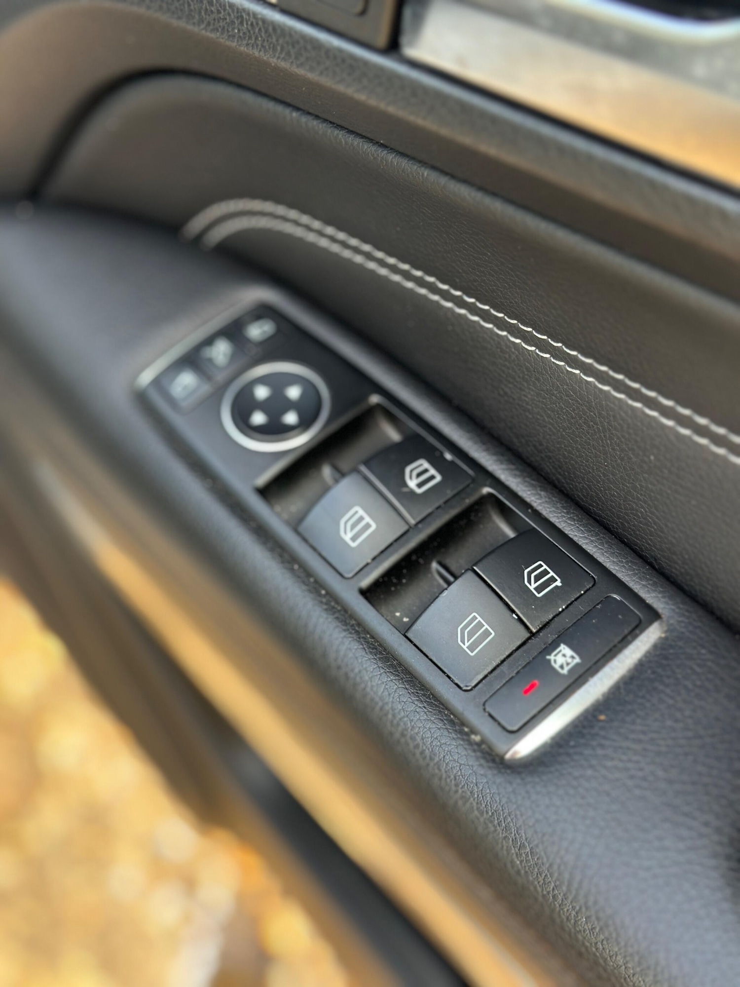 Used Mercedes-Benz E Class 2014 for sale - 76952681: Photo 30