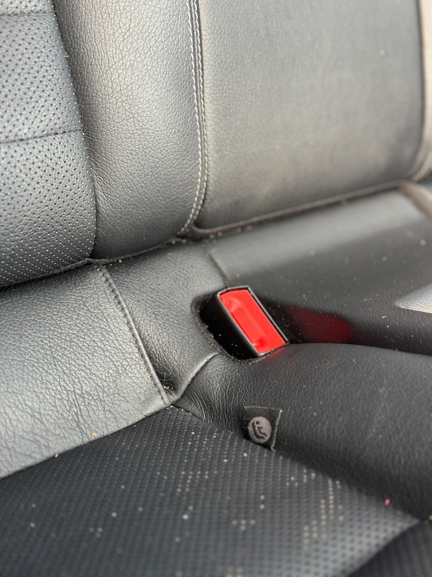 Used Mercedes-Benz E Class 2014 for sale - 76952681: Photo 32