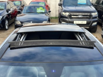 Used Mercedes-Benz E Class 2014 for sale - 76952681: Photo