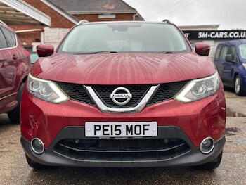 Used Nissan Qashqai 2015 for sale - 77015614: Photo