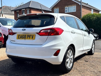 Used Ford Fiesta 2018 for sale - 78999342: Photo