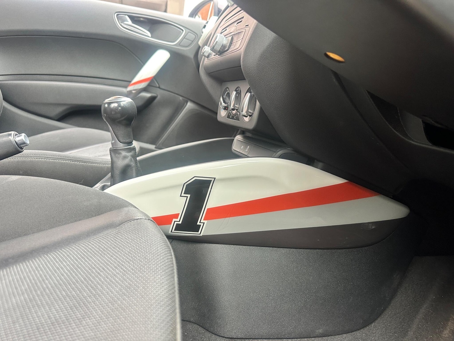 Used Audi A1 2012 for sale - 78128157: Photo 6