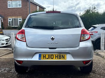 Used Renault Clio 2010 for sale - 79657300: Photo