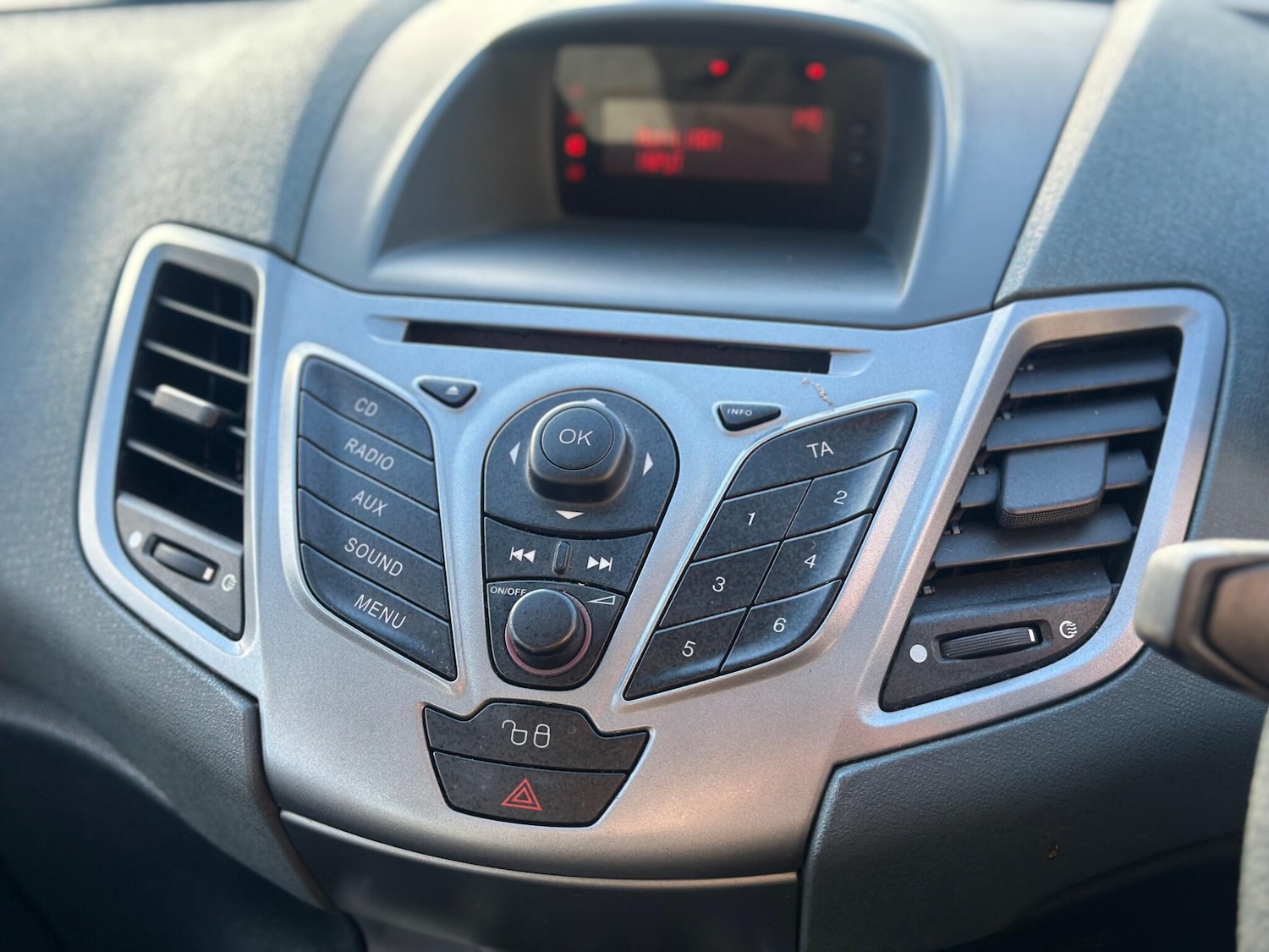 Used Ford Fiesta for sale - 77015721: Photo 15