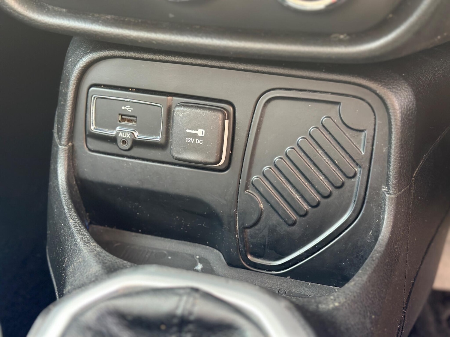 Used Jeep Renegade 2015 for sale - 77769297: Photo 20