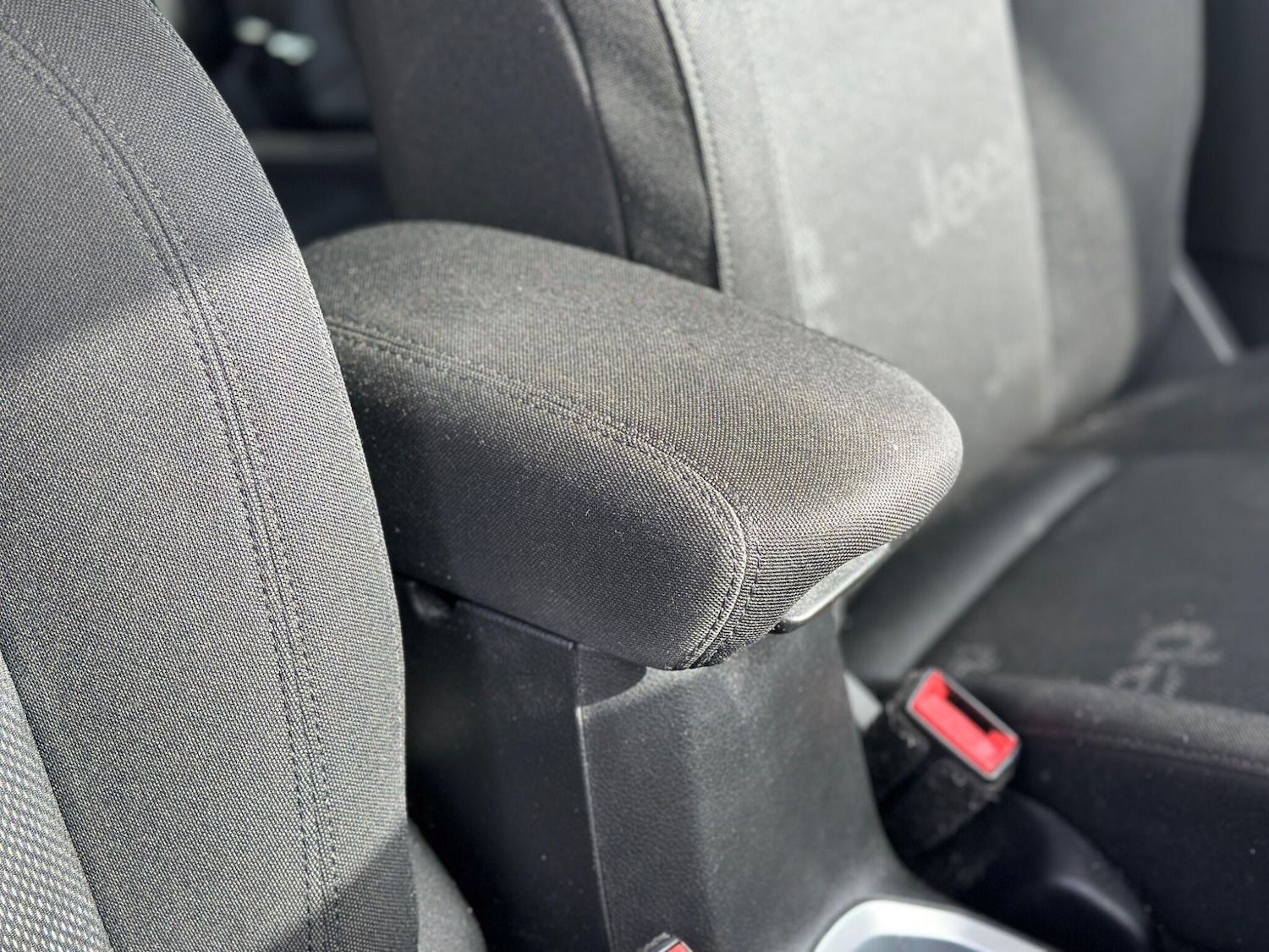 Used Jeep Renegade 2015 for sale - 77769297: Photo 23