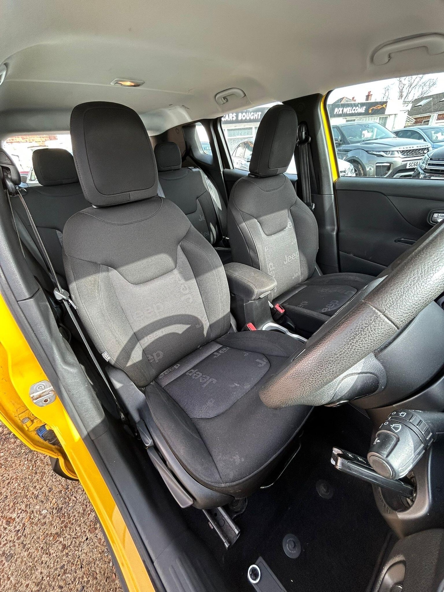 Used Jeep Renegade 2015 for sale - 77769297: Photo 24