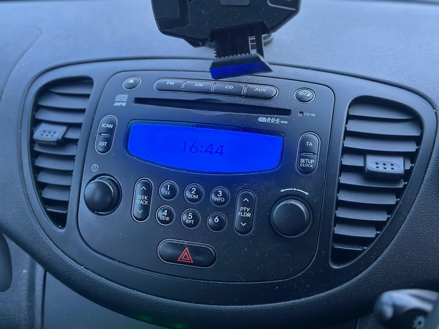 Used Hyundai i10 2012 for sale - 77290466: Photo 10